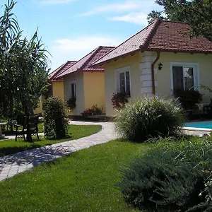 Apartman Kaktuszvirág Apartmanház, Hajdúszoboszló